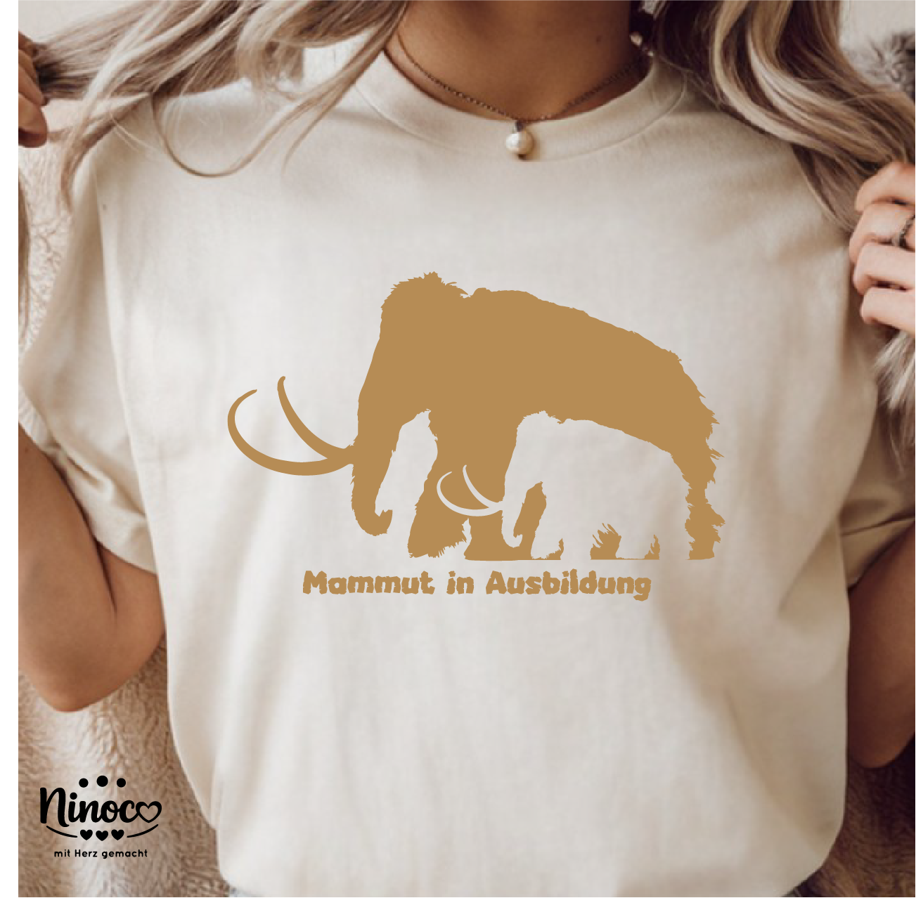 Bügelbild: Mammut in Ausbildung